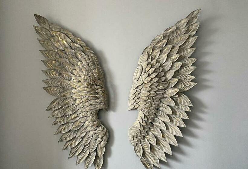 Chic Apt In Central Cheltenham