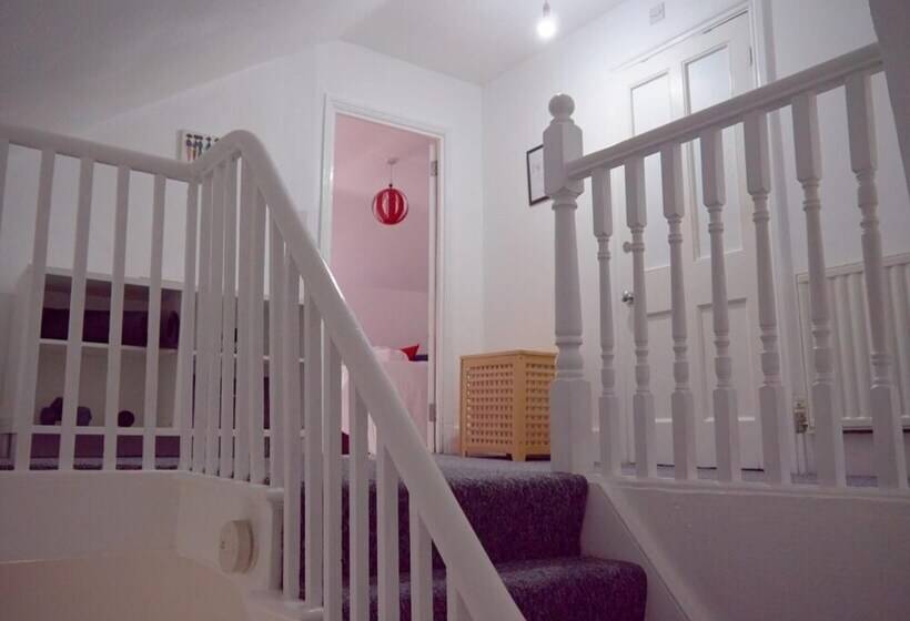 Lovely Large London Apartment