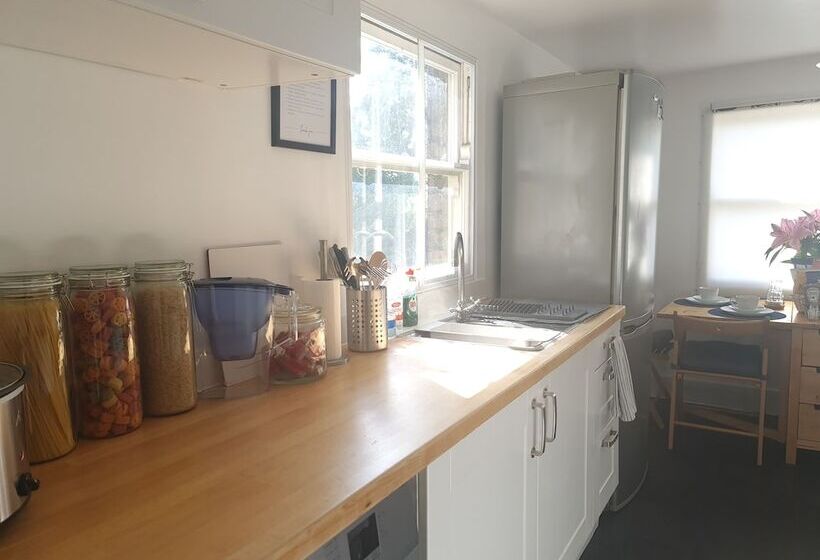 Lovely Large London Apartment