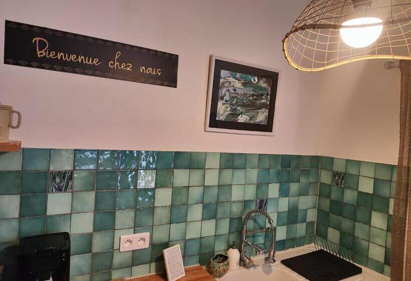 L Empire D Essences Appartement