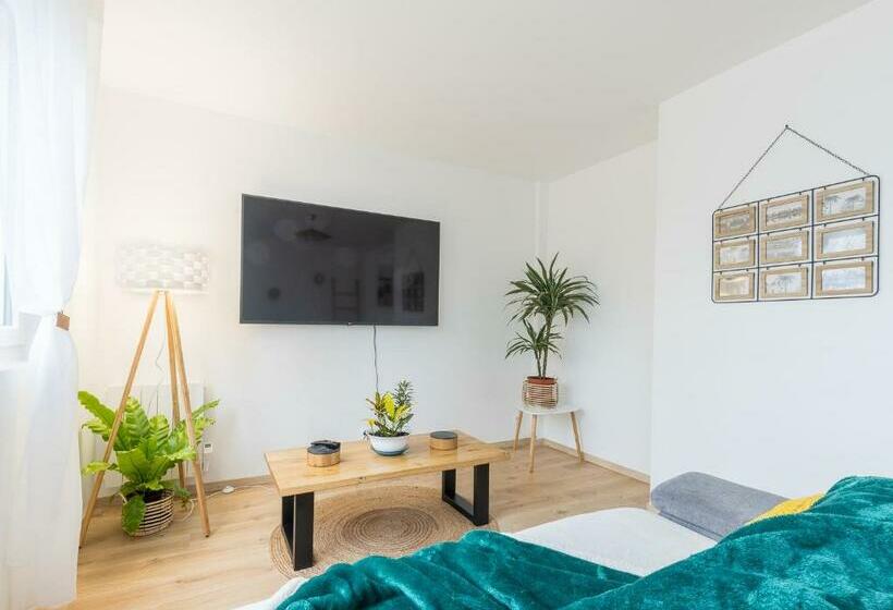 Le Jardin De Bizy à Vernon Giverny   Free Parking   Claude Monet