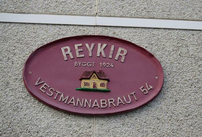 Lítið Einbýlishús á Besta Stað