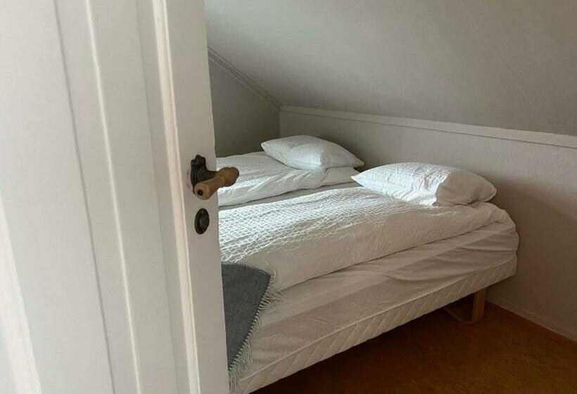 Lítið Einbýlishús á Besta Stað