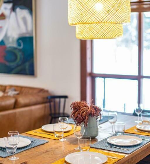 Mackenzie House By Revelstoke Vacations