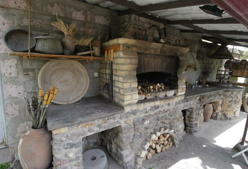 Mardoyan S Guest House