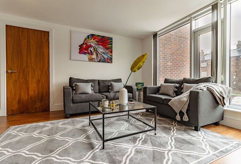 Mount Pleasant  By Resify