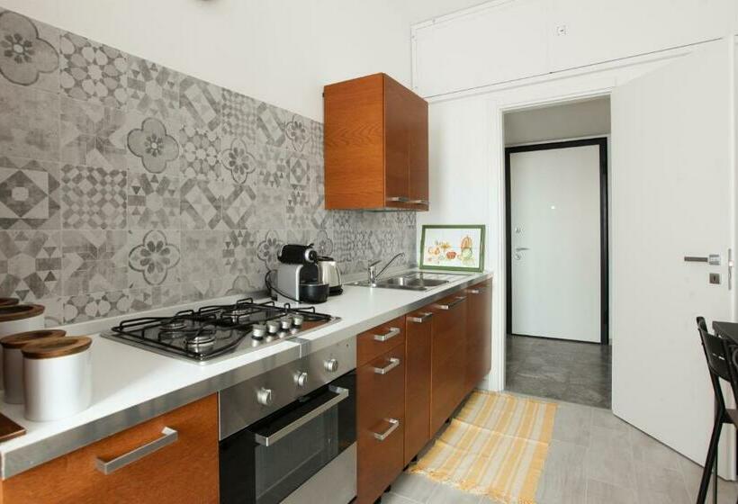 New Fashion District, 3 Bdrs   30 Minutes From Linate With New Subway