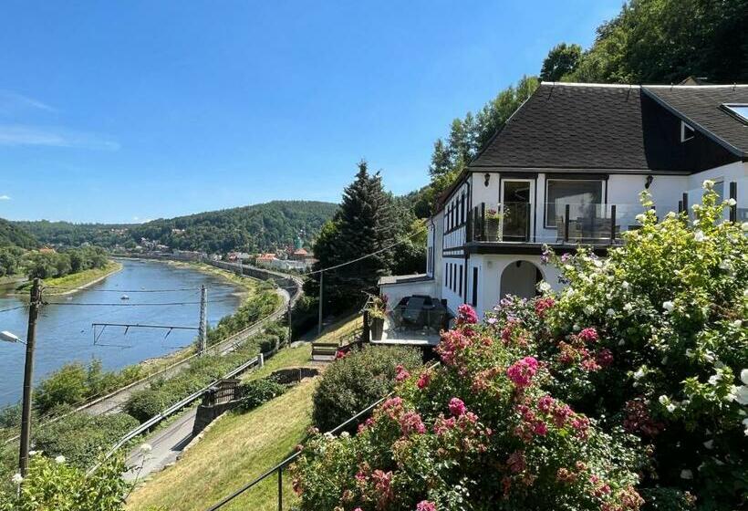 Saechsische Schweiz Ferienhaus Wohnung 1 Mit Elbblick Sauna Und Kamin