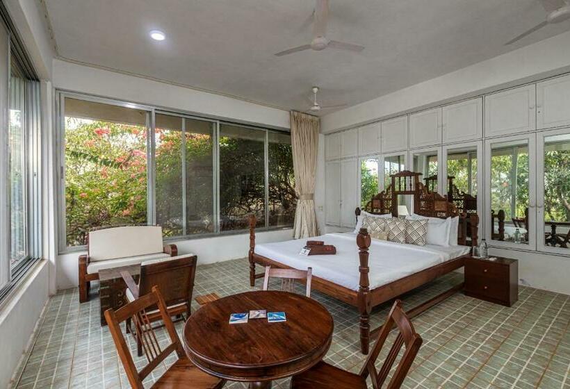 Saffronstays Sunglade, Kashid   Ocean View Villa Near Kashid Beach