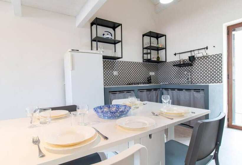 Sardinianworld   Easy Cabras