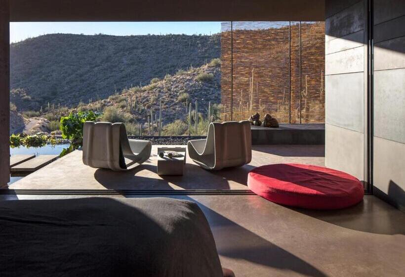 5 Acre Desert Sanctuary With Luxury Amenities  3 Night Minimum Stay