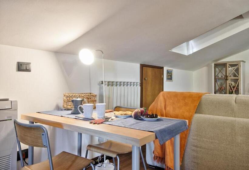 5 Miglia Apartment La Mansarda A Collegno