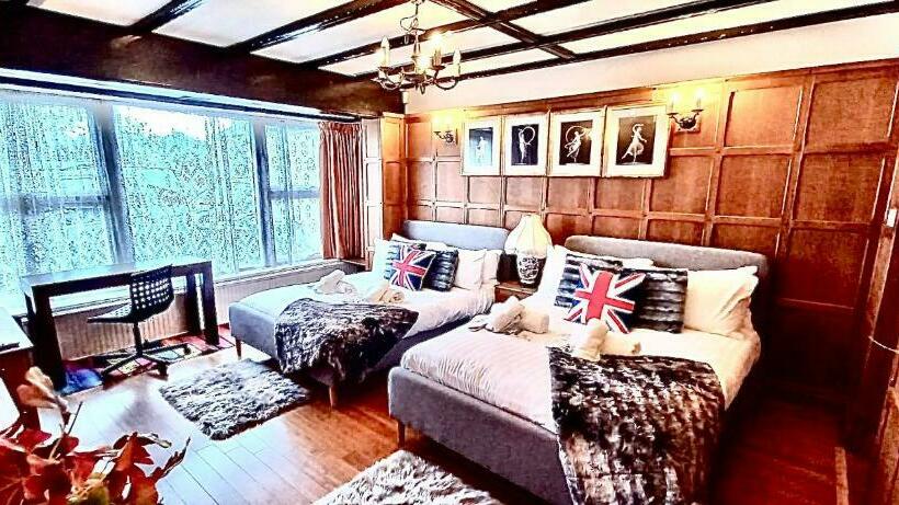 Amara House, Cambridge