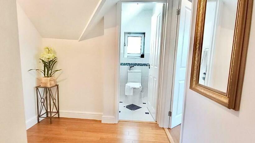 Amara House, Cambridge