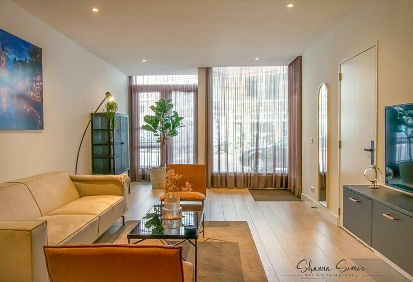 Aparthotel Boutique By Urban Home Stay