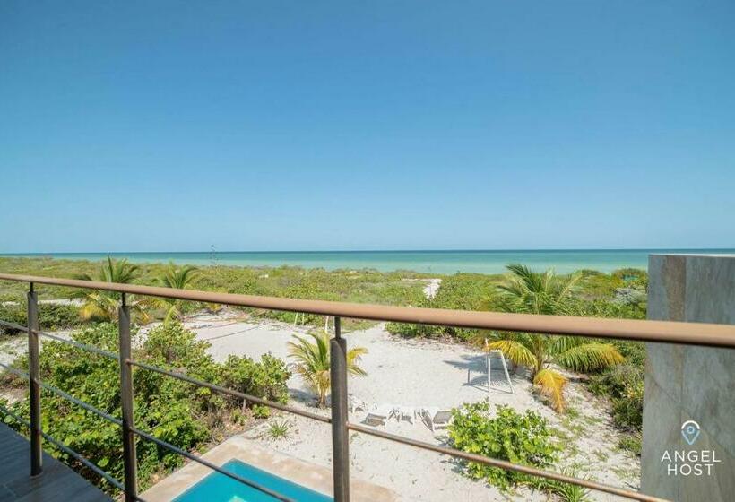 Beachfront Villas With Private Pool Steps To The Sea!