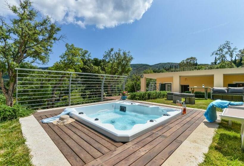 Casa Vacanze Con Piscina
