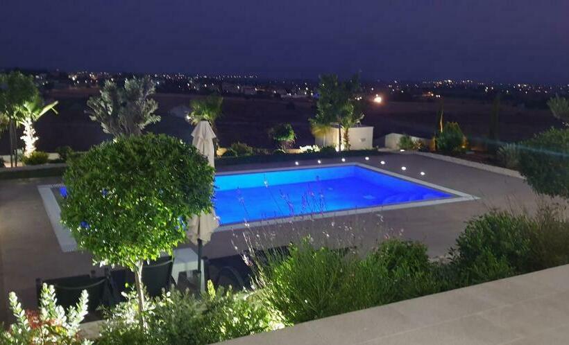 Chrystallia Holiday Villas