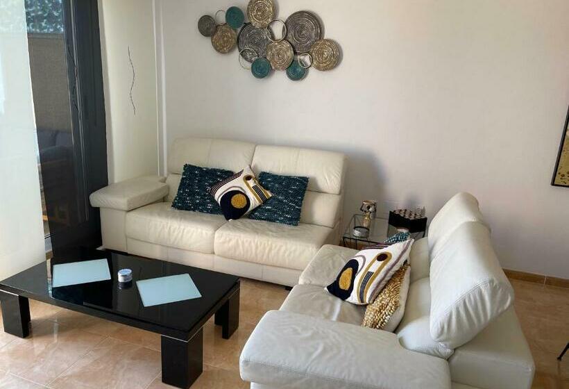 Duplex Penthouse With Sea, Beach, Marina & Mountain Views