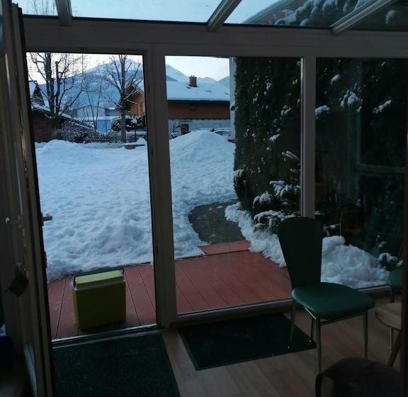 Familienfreundliches Selbstversorger Appartement Im Gasteiner Tal 80 Km Südlich Der Stadt Salzburg