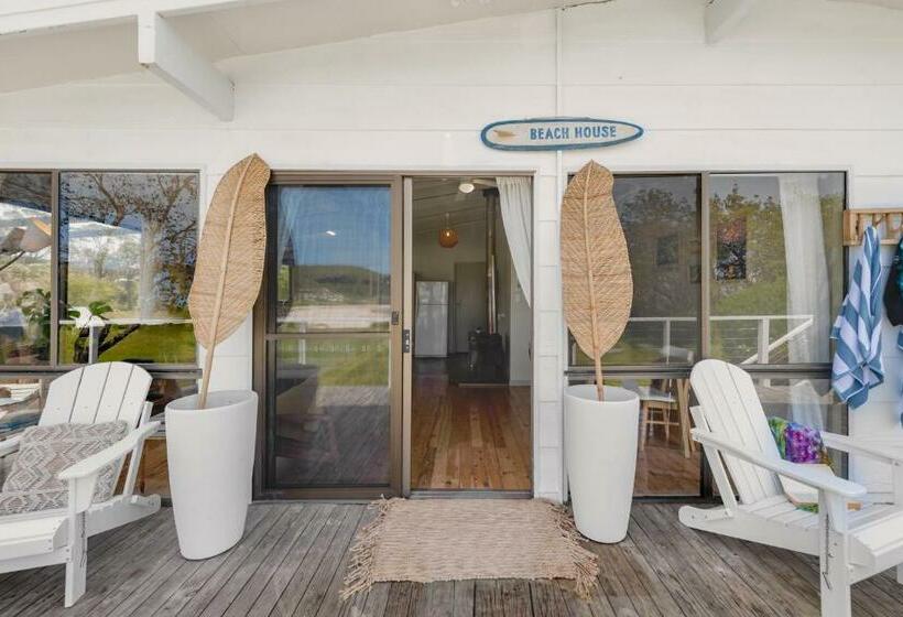 Kioloa Merry Beach Front Gem