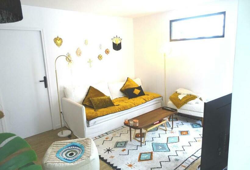 [maison De Ville Proche Plage]  Marseille Catalans