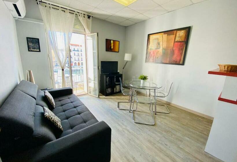 Mario   Balcons Sur Le Canal Royal, Belle Vue, Climatisé