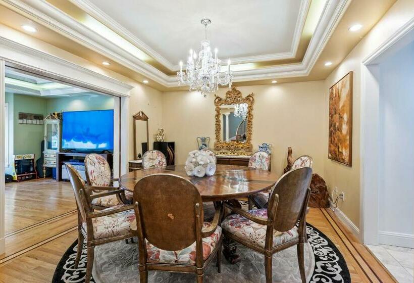 Oceanview High End Home By Beach/ggp/parking