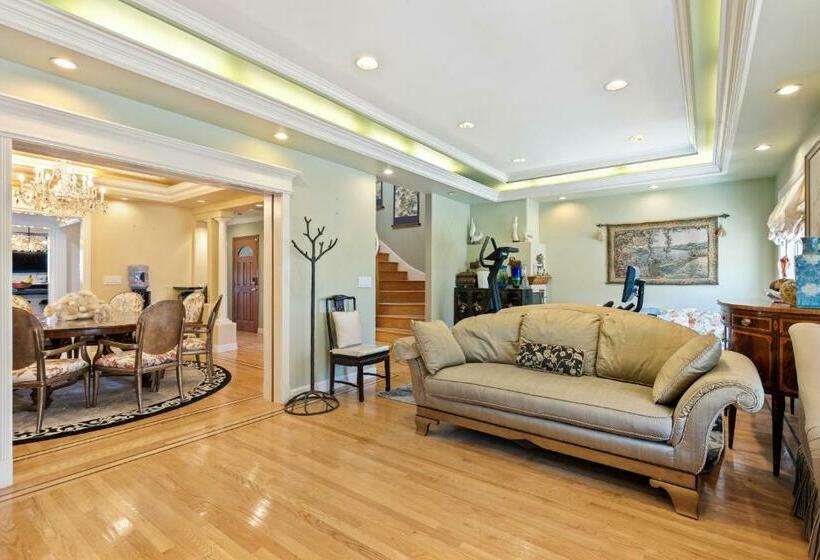 Oceanview High End Home By Beach/ggp/parking