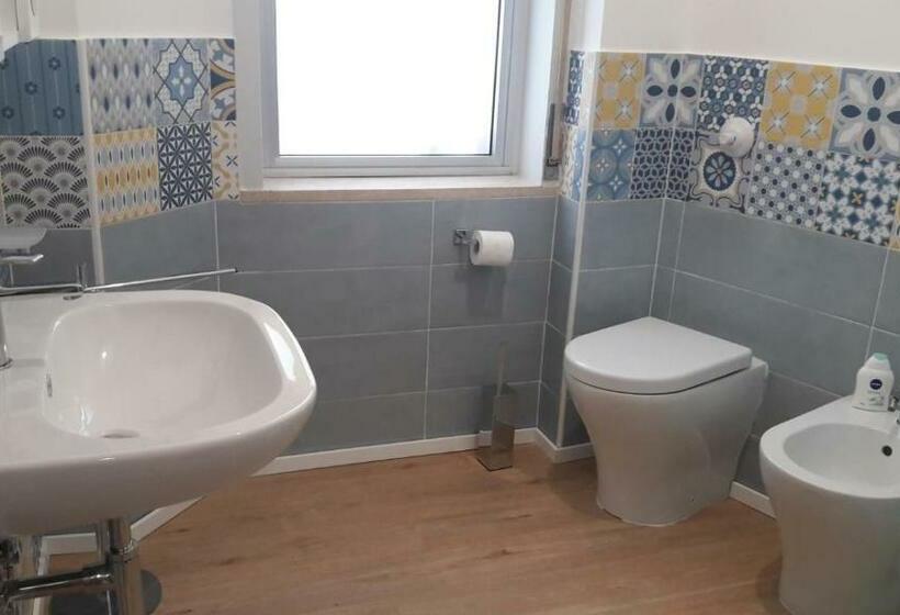 Pecciolo Port Apartaments