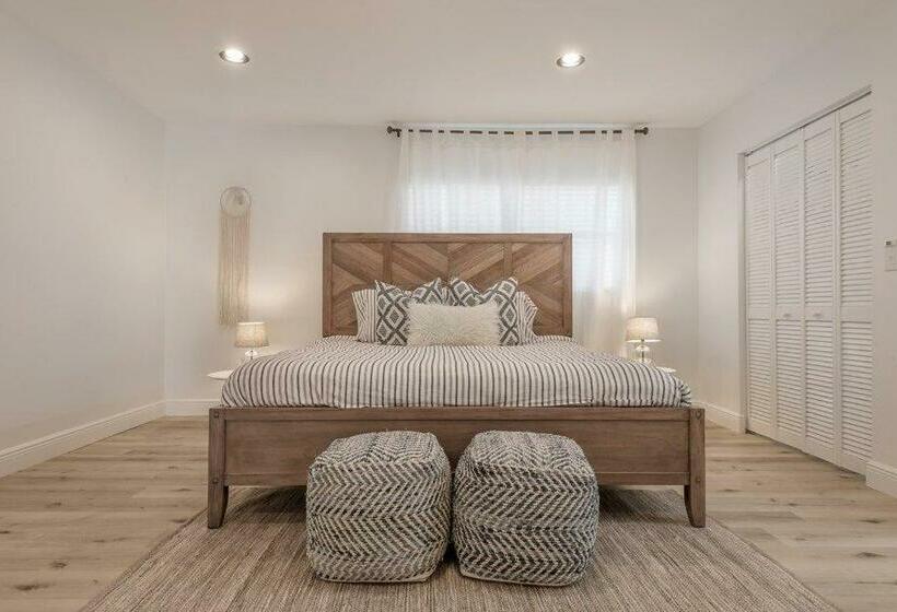 Renovated Largo Heated Pool Home