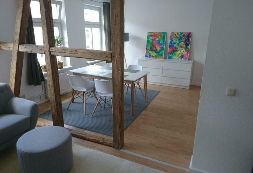 Stilvolle Whg Im Zentrum