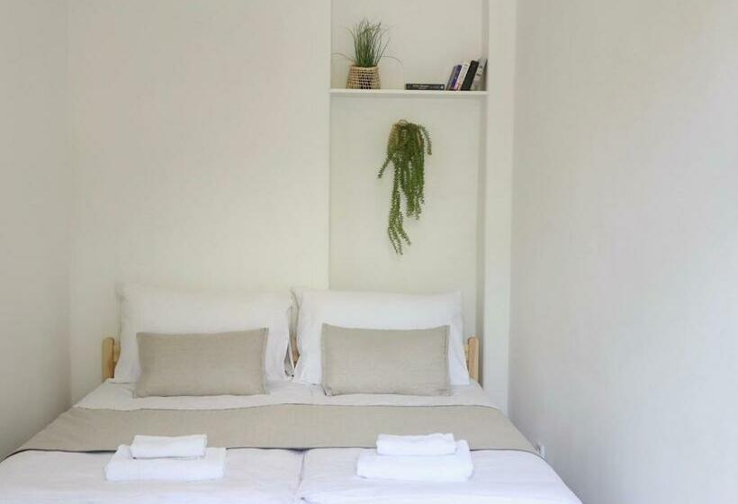 Three Rings Apartments