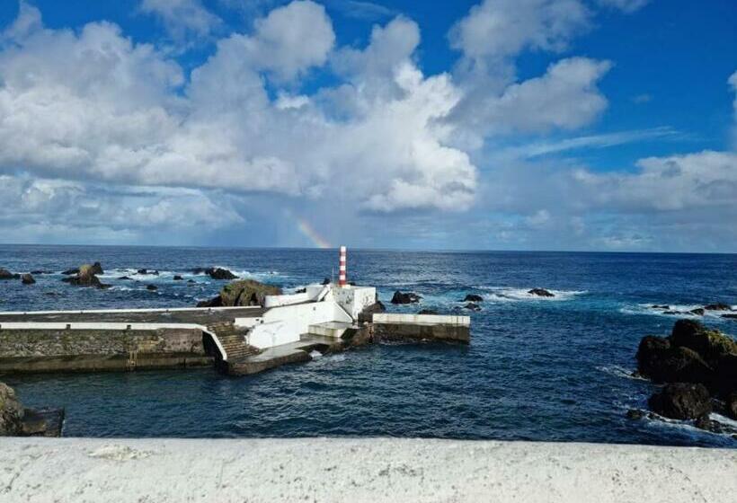 Apartamentos Do Farol Com Vista Para O Mar