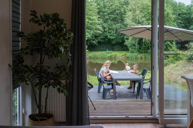 Camping De Pallegarste   Voor Uw Vakantiebestemming!