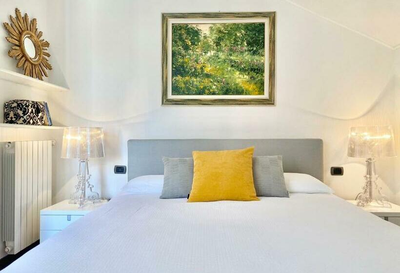 Casaviva   Central Seaview Penthouse In Camogli