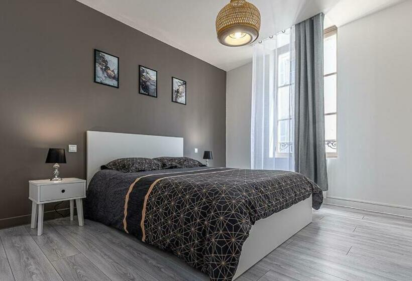 Le Saint Pierre T2 Cosy En Plein Centre Ville