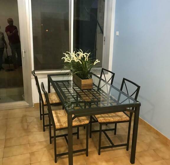 Piso Céntrico Con Parking A 20min De Barcelona