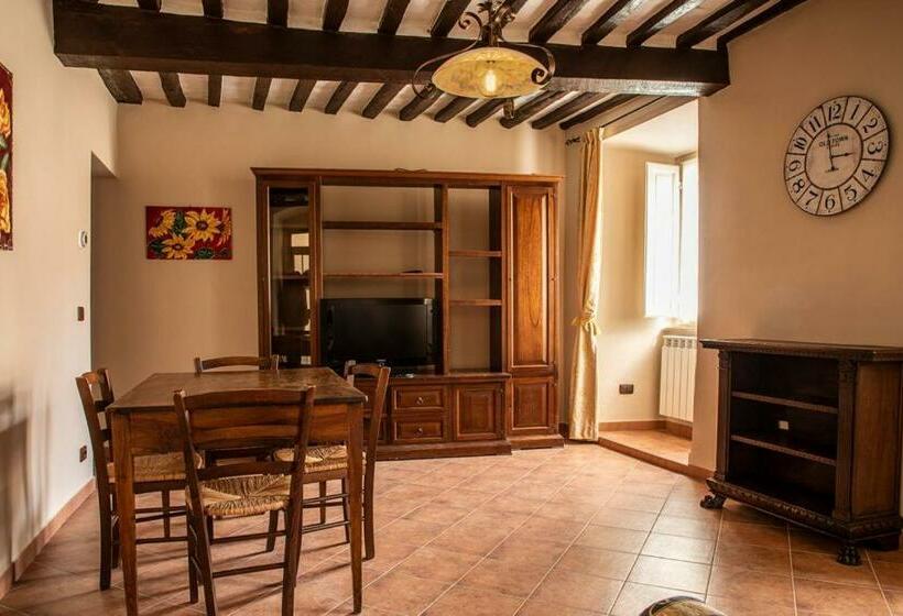 Porta Romana La Loggia