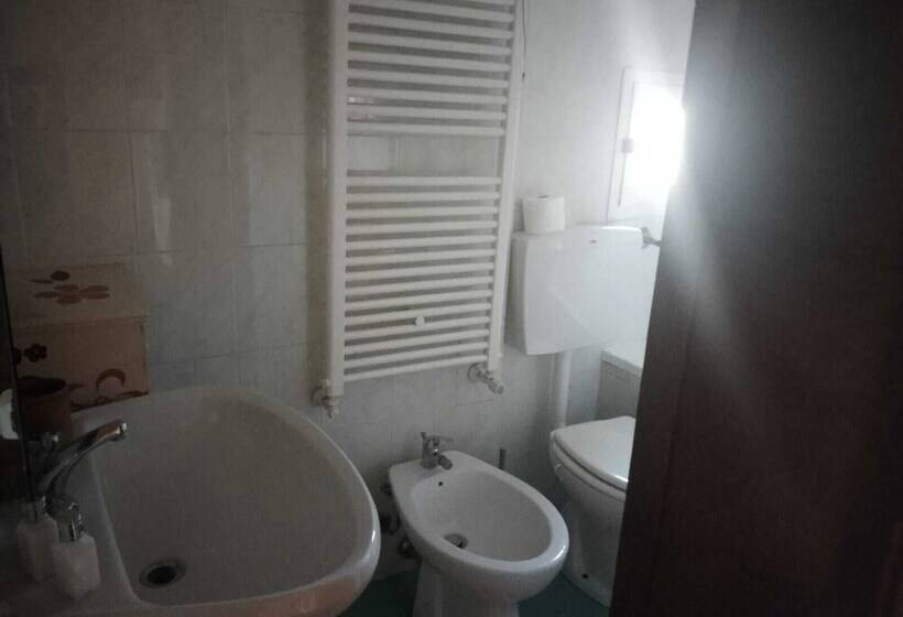 Remarkable 1 Bed House In Pieve A Presciano