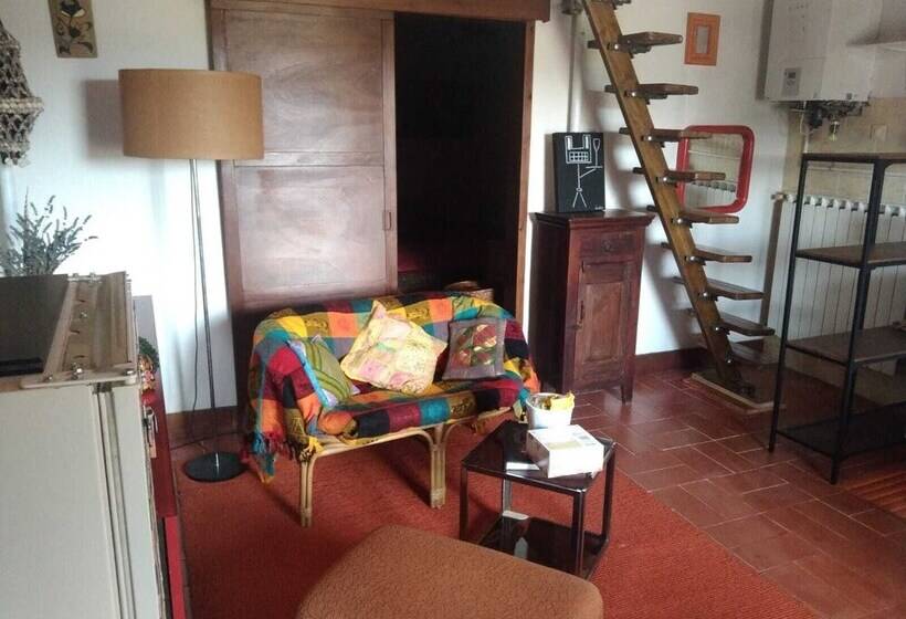 Remarkable 1 Bed House In Pieve A Presciano
