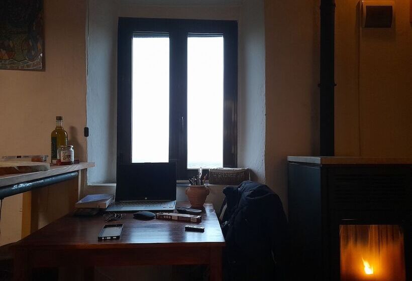 Remarkable 1 Bed House In Pieve A Presciano