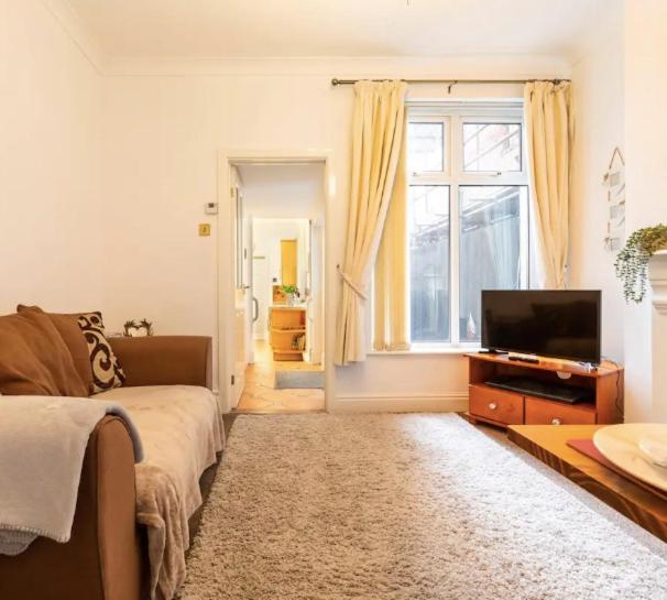 Shelley’s Seaside Stay