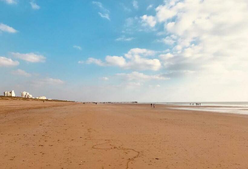 Standing, Luminosité à 100m De La Mer, T3 Prestige