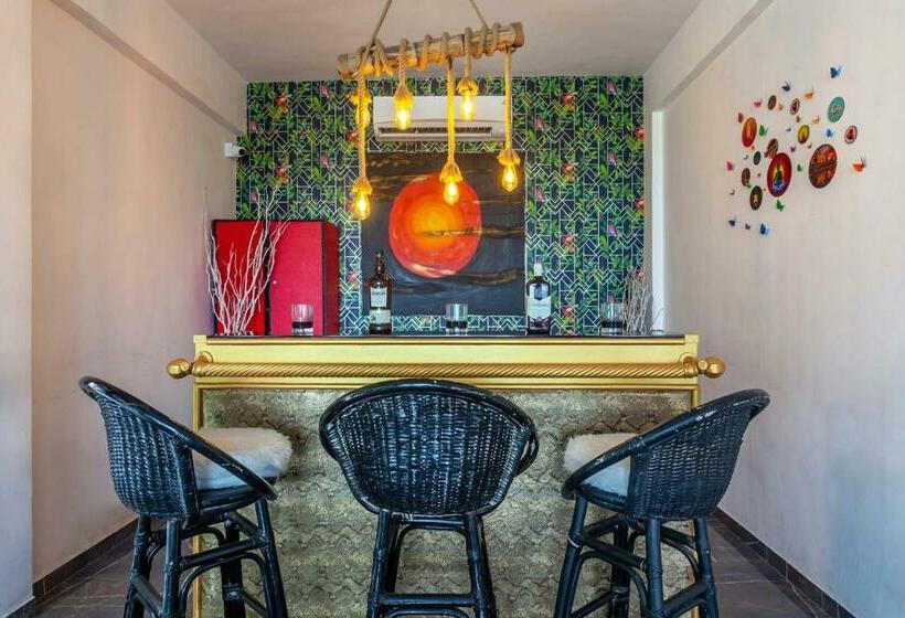 Stayvista S Vine & Splash   Riverside Villa With An Infinity Pool And Indoor Games