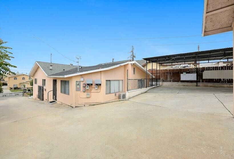 Stylish & Charming 15min To Downtown La