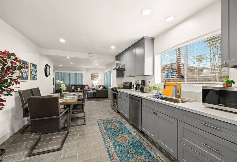 Stylish & Charming 15min To Downtown La