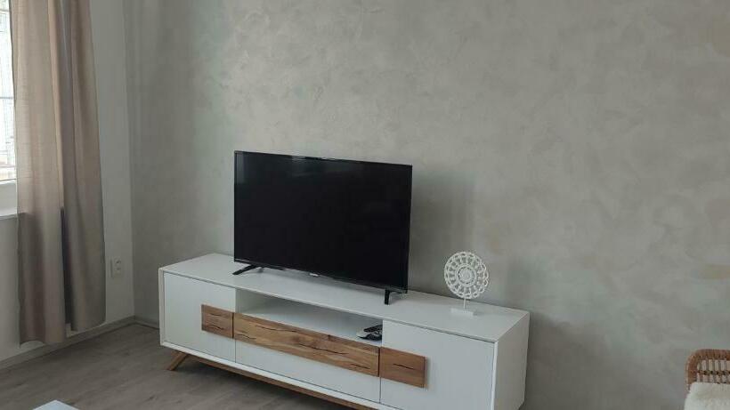 Apartmán Maxi Café Princ Pod Hradem Klima, Wifi