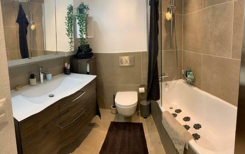 Wef 2025 Ferienwohnung, 1min Von Kongresshaus