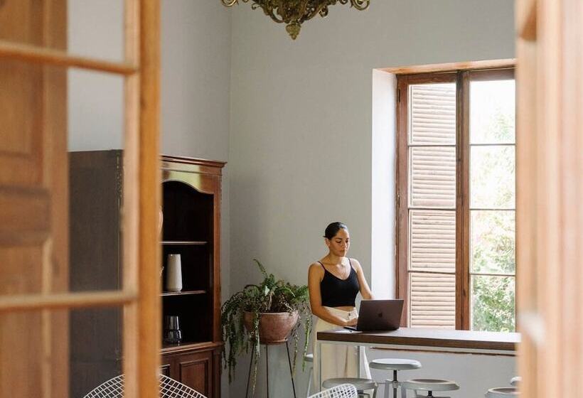 3br Baroque Villa With Spacious Terrace